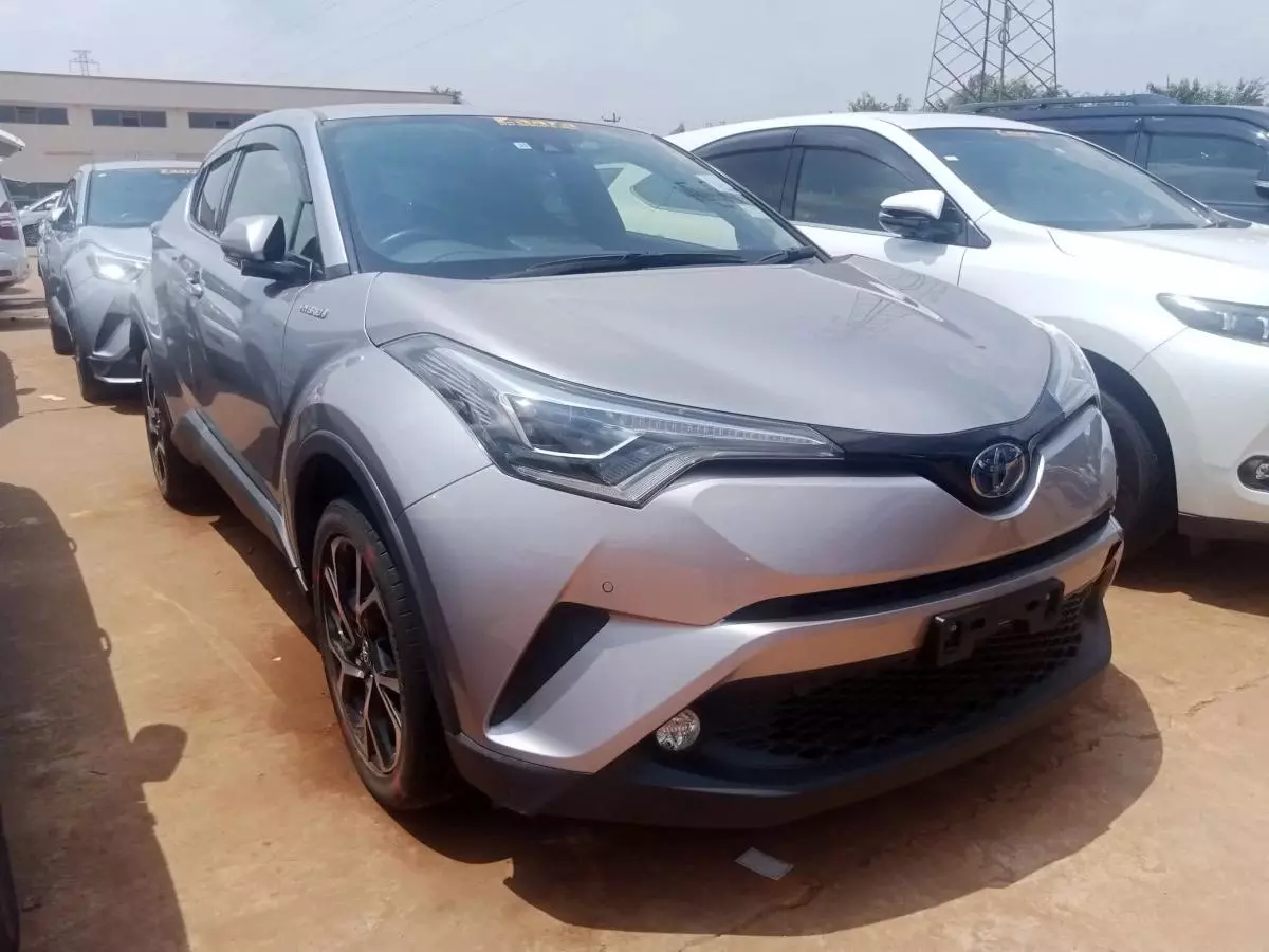 Toyota C-HR   - 2018