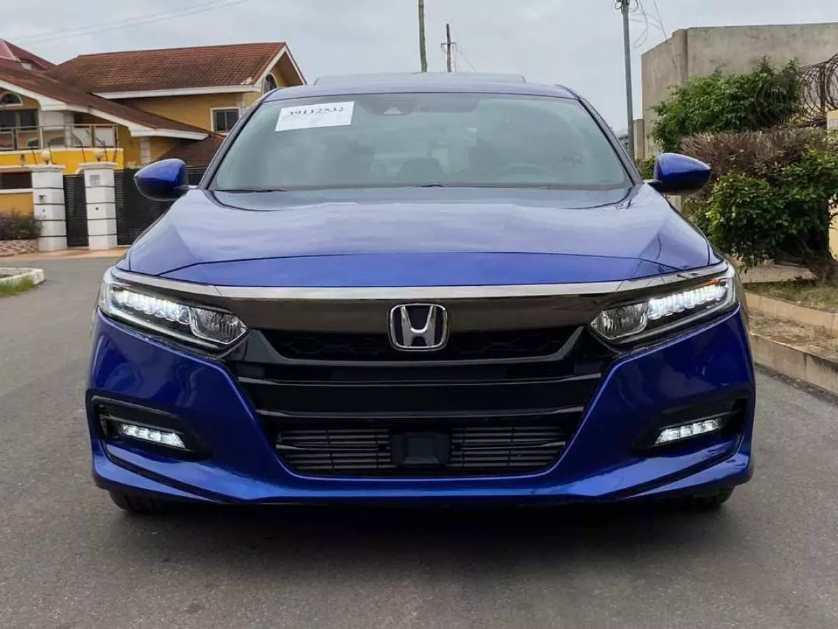 Honda Accord   - 2018