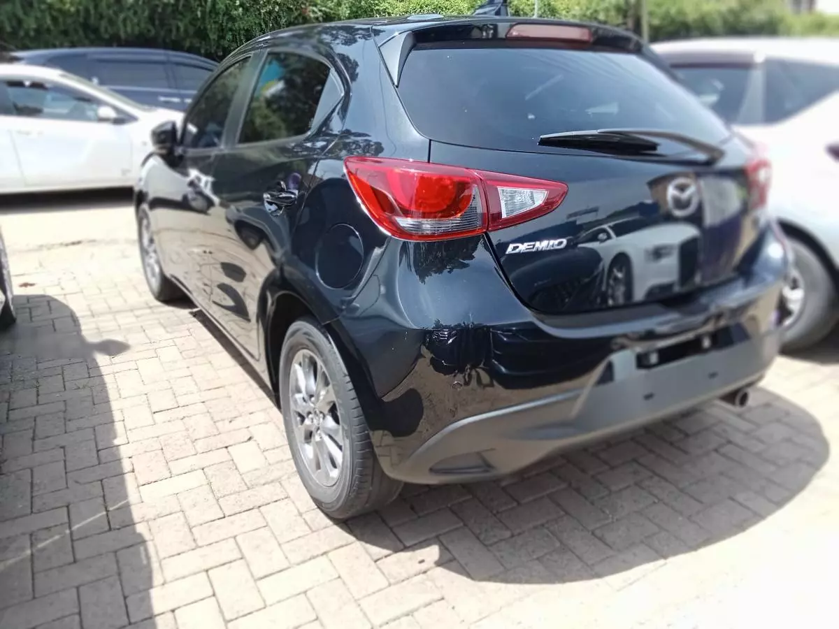 Mazda Demio   - 2018