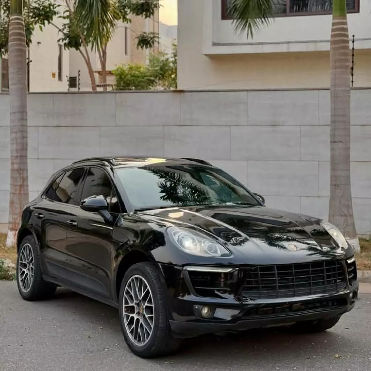 PORSCHE Macan   - 2017