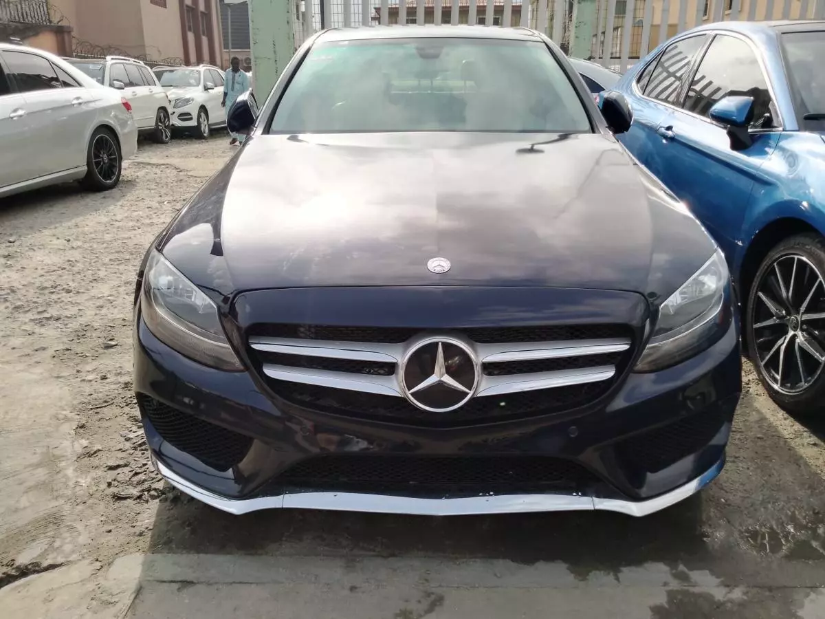 Mercedes-Benz C 300   - 2017