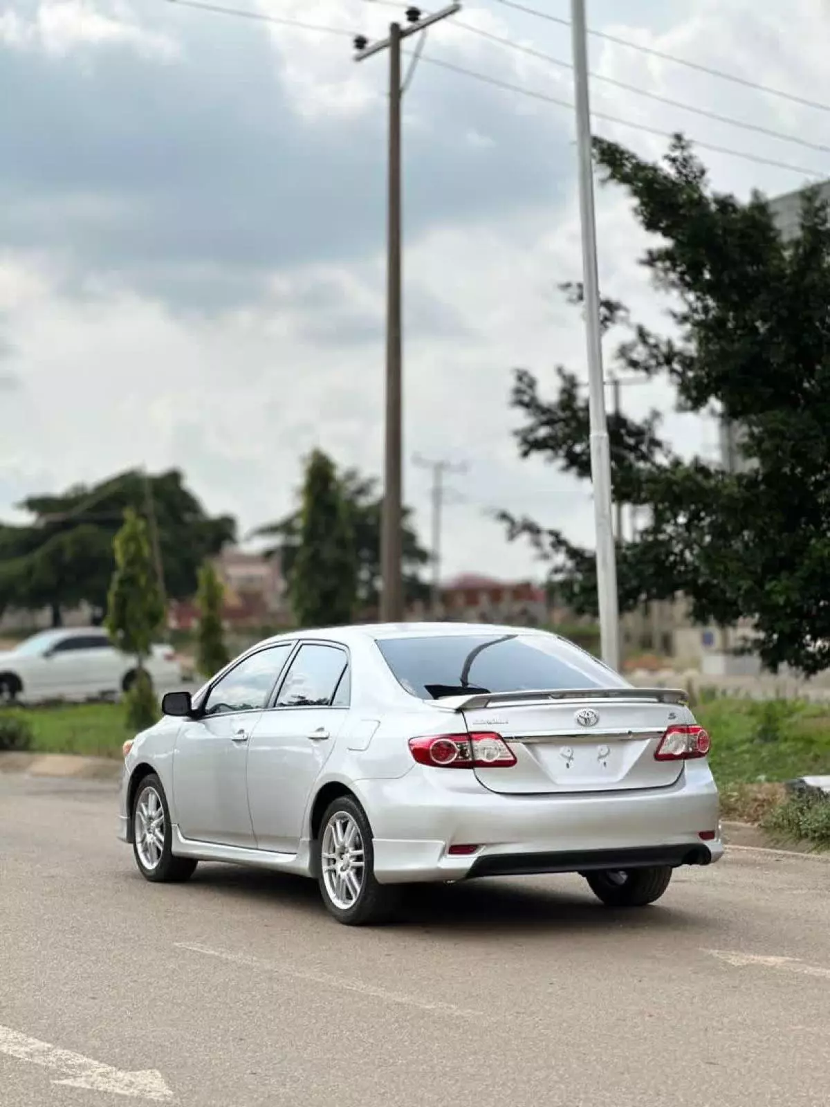 Toyota Corolla   - 2012