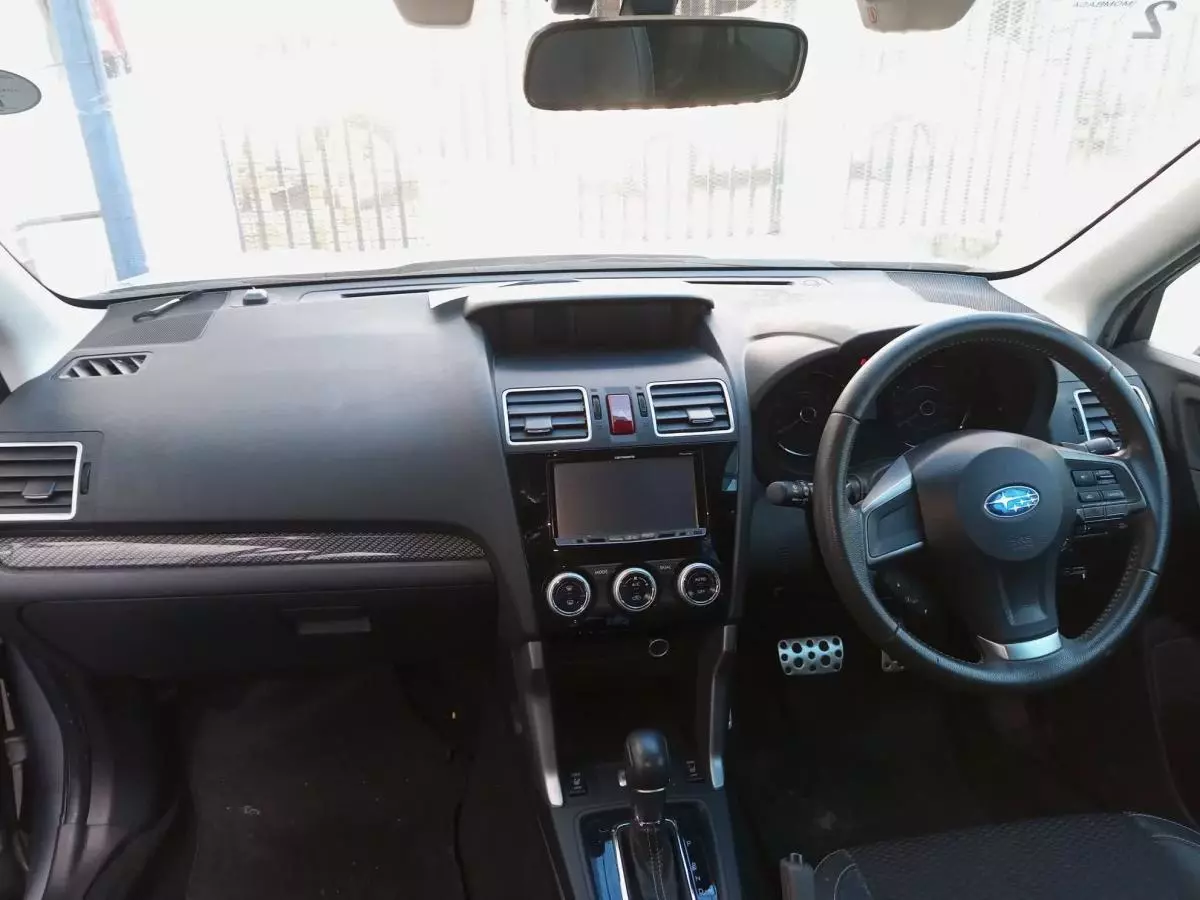 Subaru XT - 2015