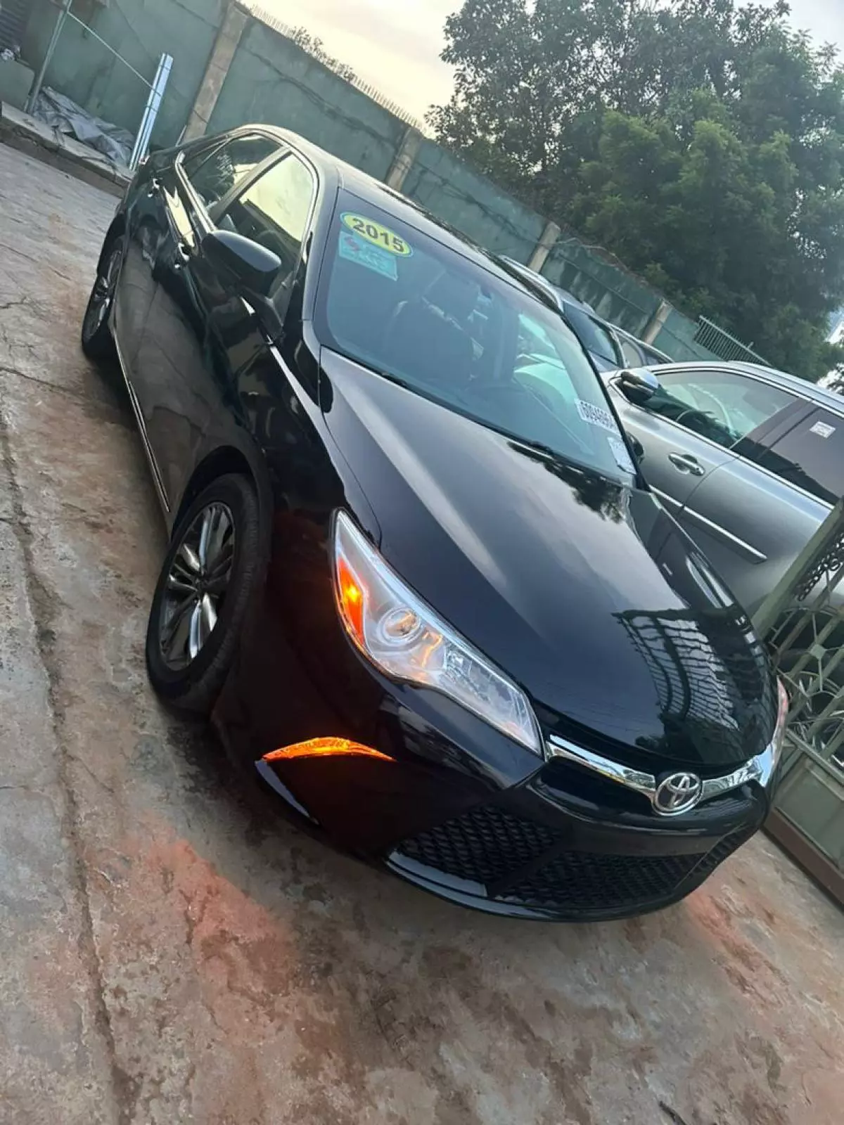 Toyota Camry   - 2015