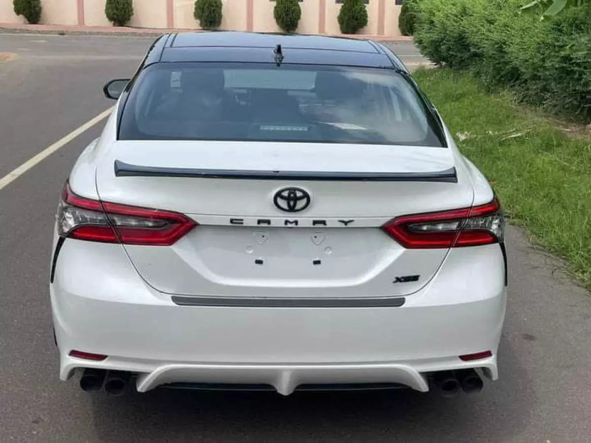 Toyota Camry   - 2023