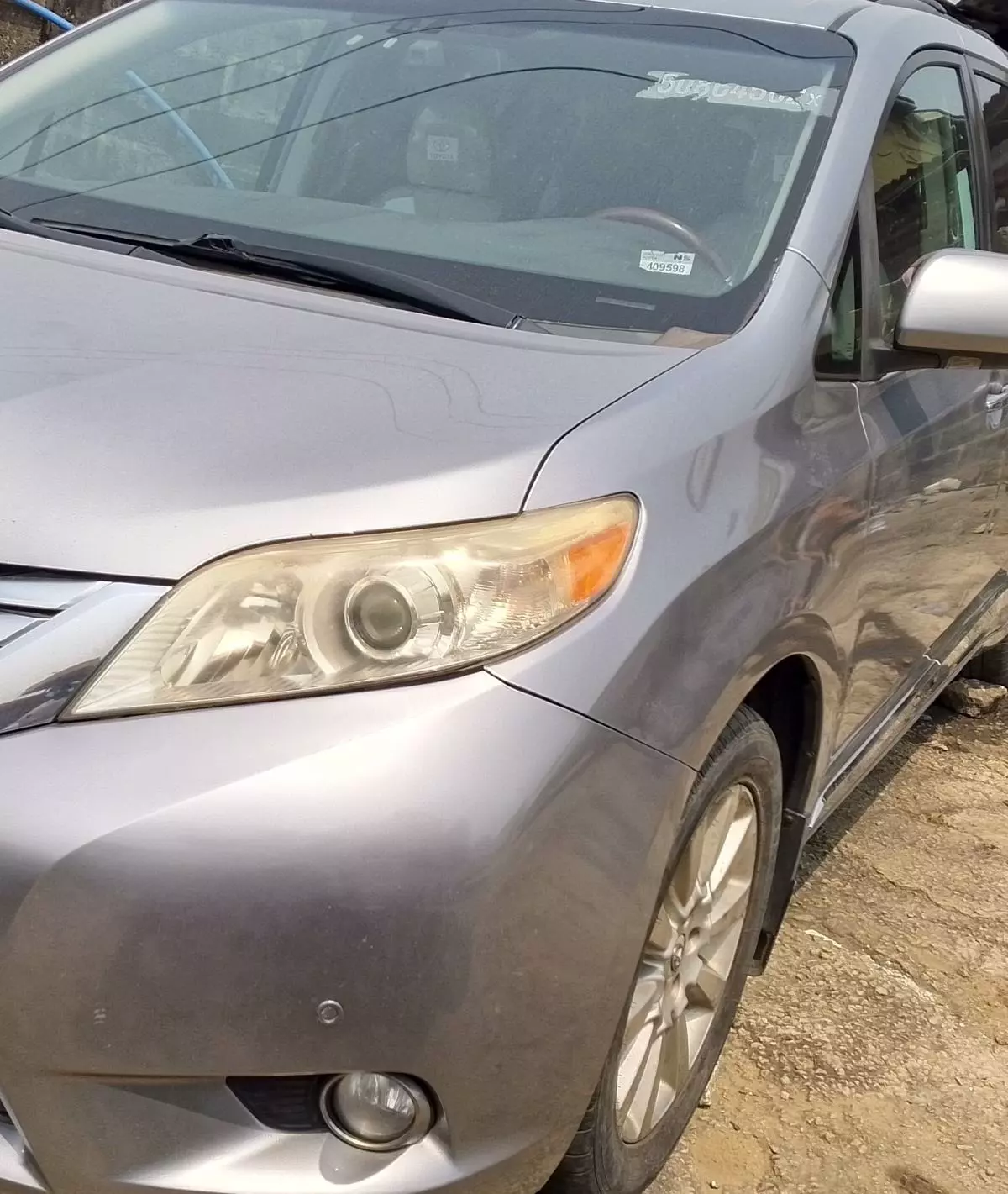 Toyota Sienna   - 2012