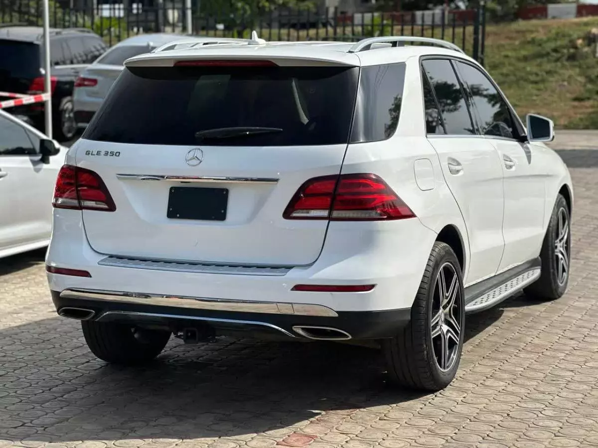 Mercedes-Benz GLE 350   - 2017