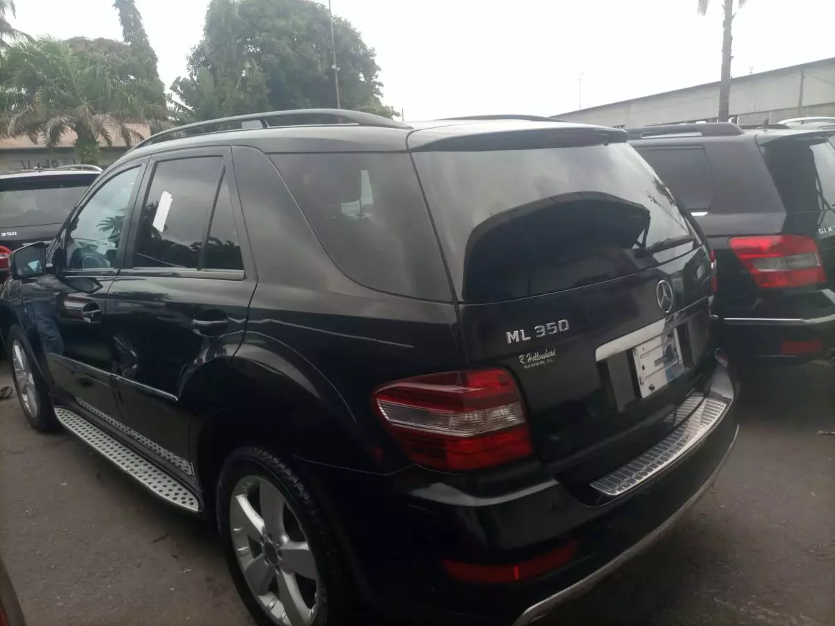 Mercedes-Benz ML 350   - 2010