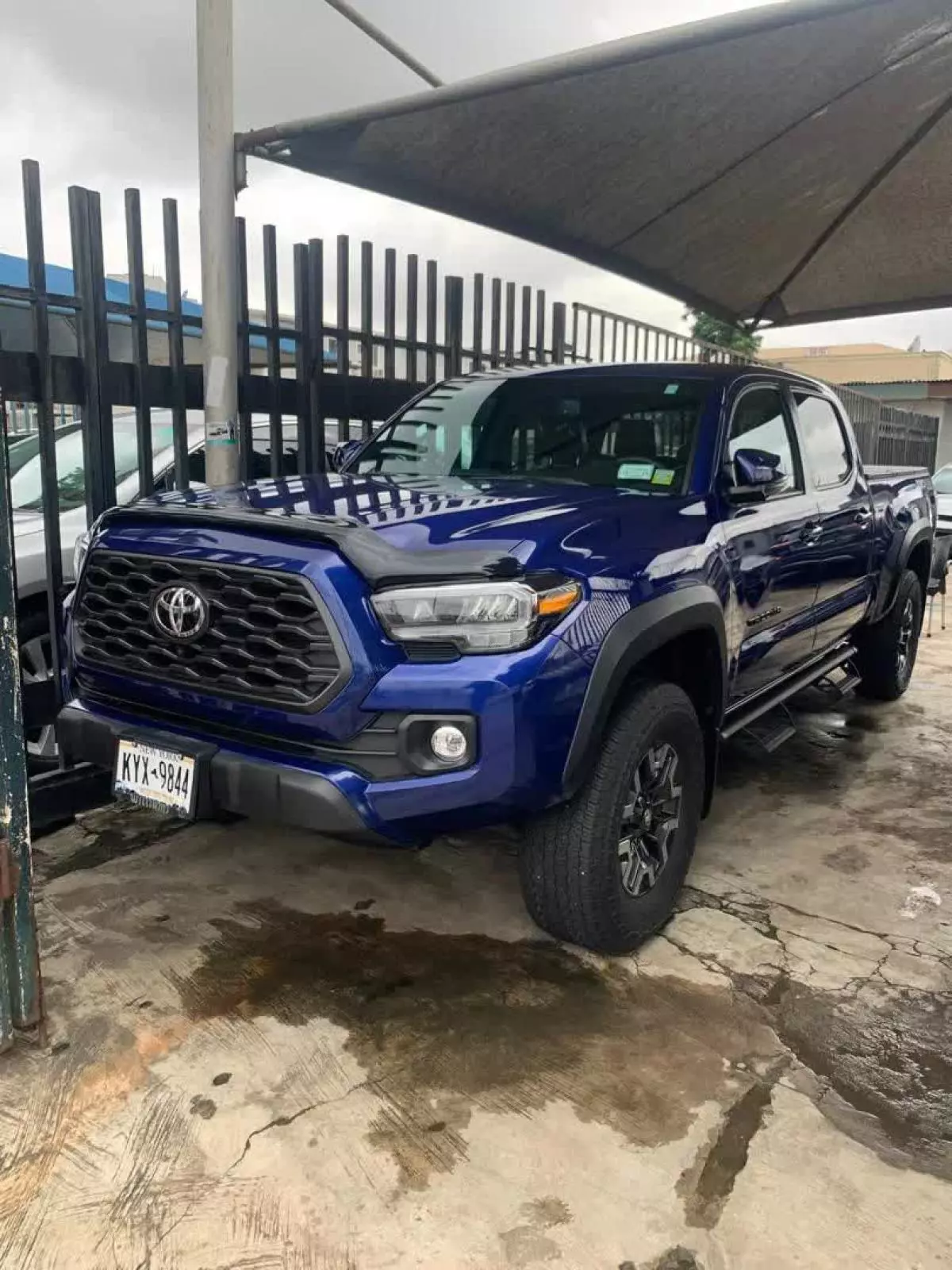 Toyota Tacoma   - 2022