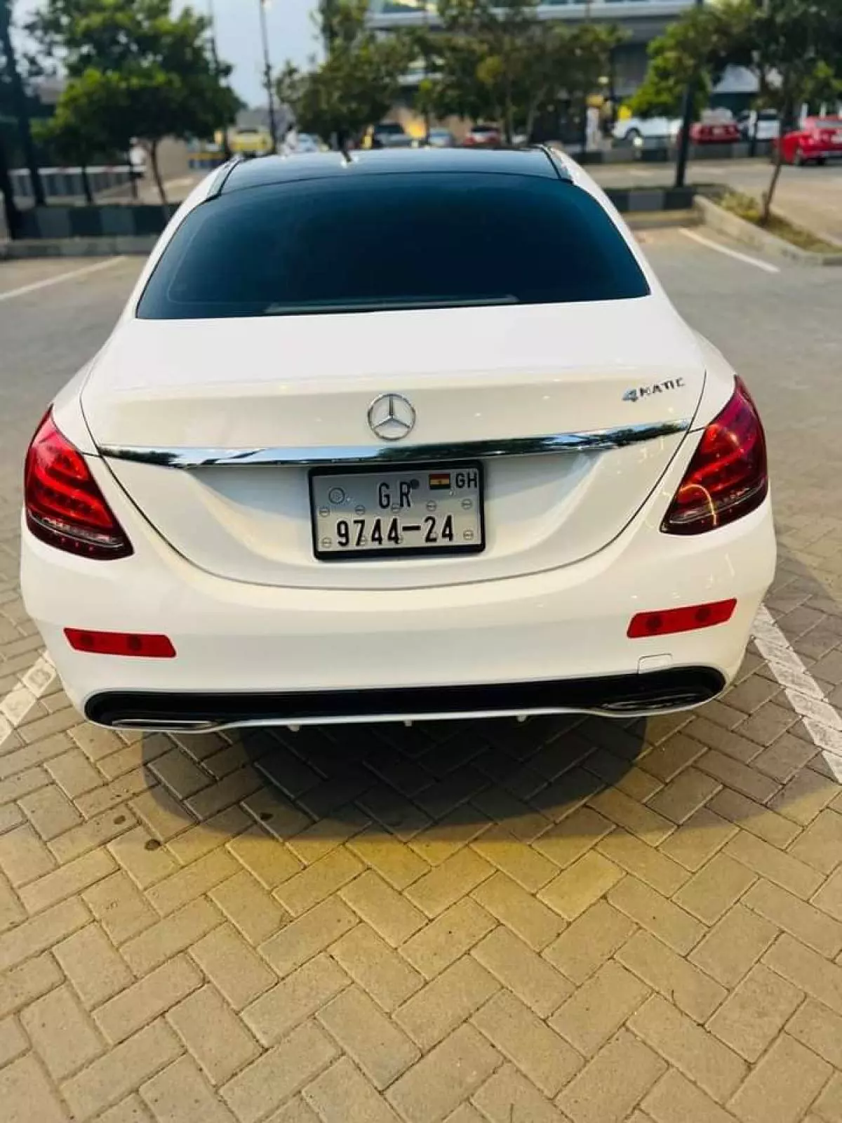 Mercedes-Benz C 300   - 2017