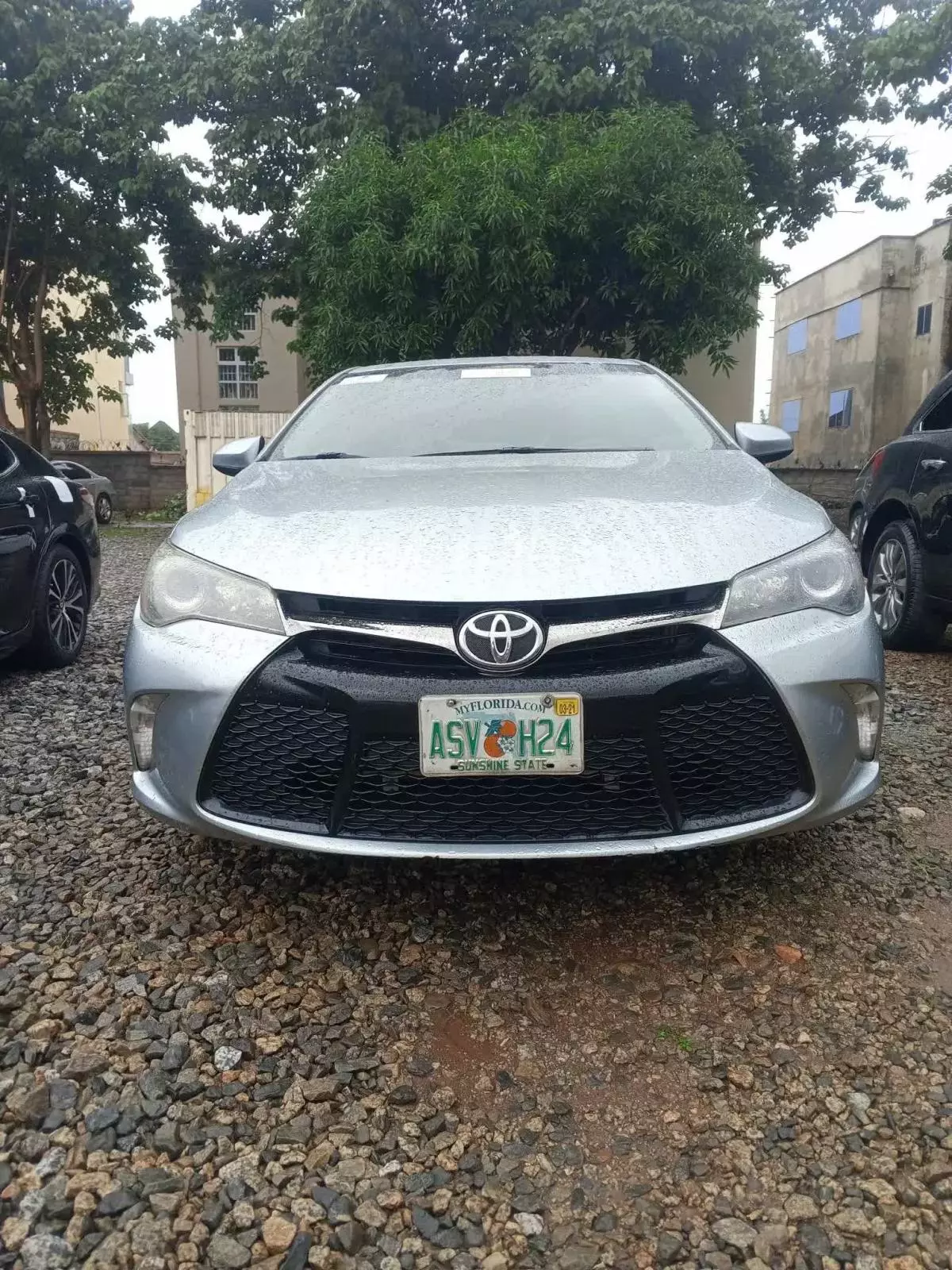 Toyota Camry   - 2015