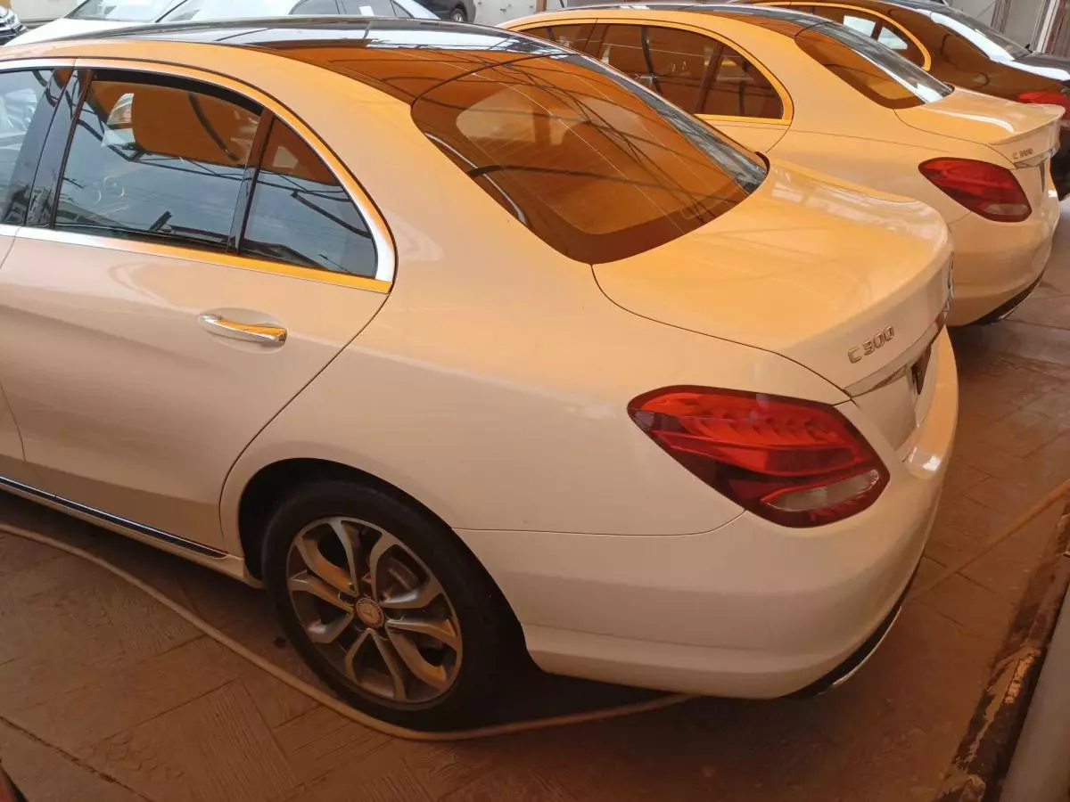 Mercedes-Benz C 300   - 2015