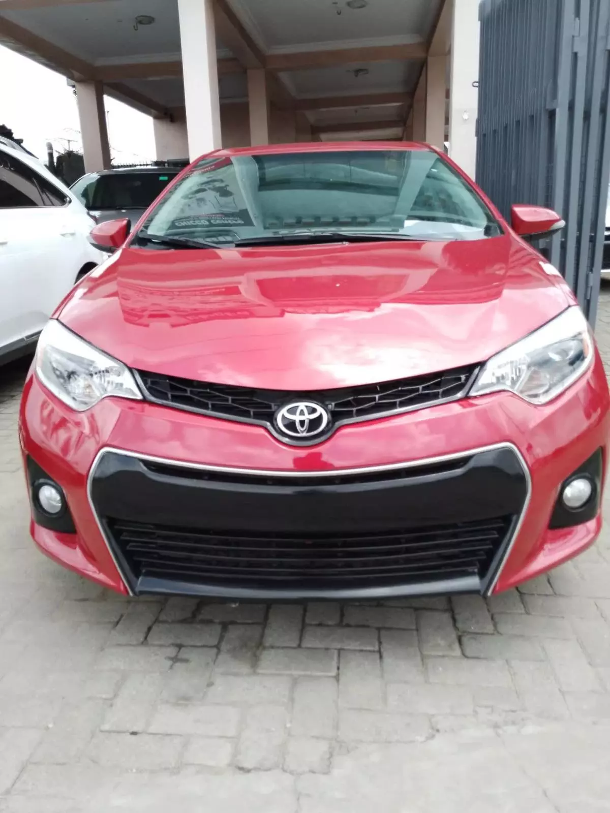 Toyota Corolla   - 2016