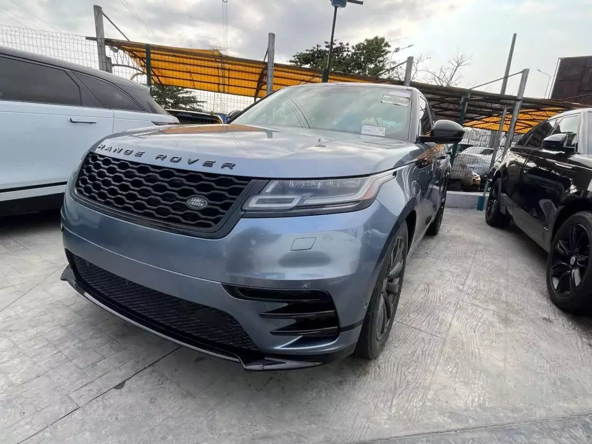 Land Rover Range Rover Velar   - 2018