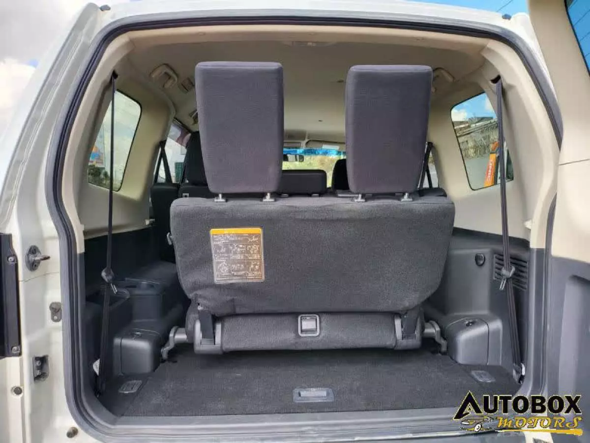 Mitsubishi Pajero - 2015