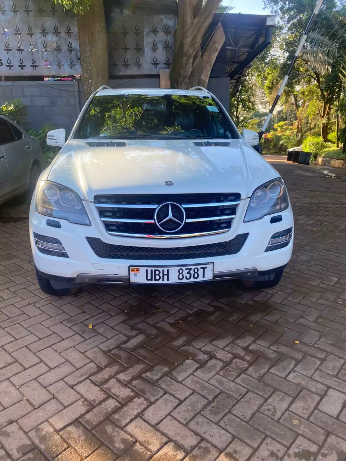 Mercedes-Benz ML 350   - 2010