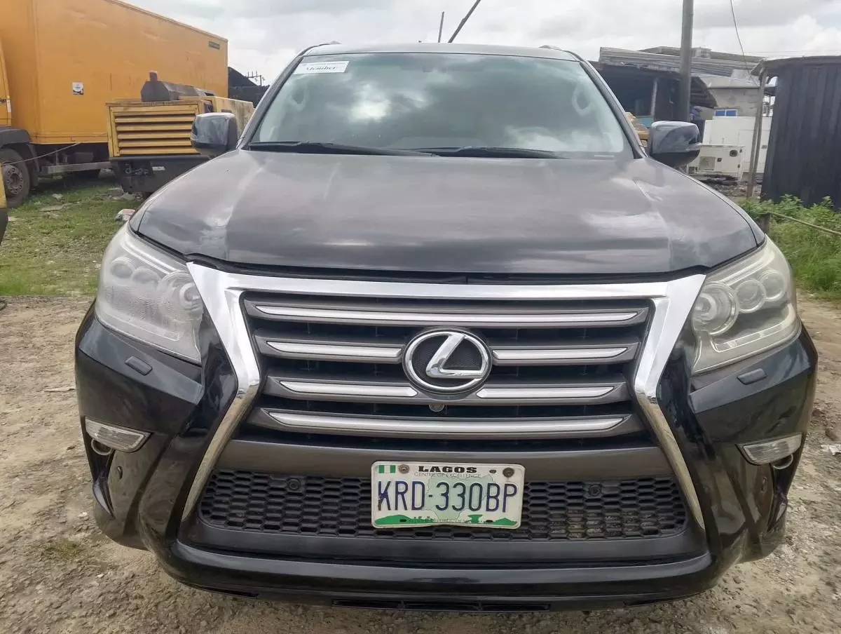 Lexus GX 460   - 2013