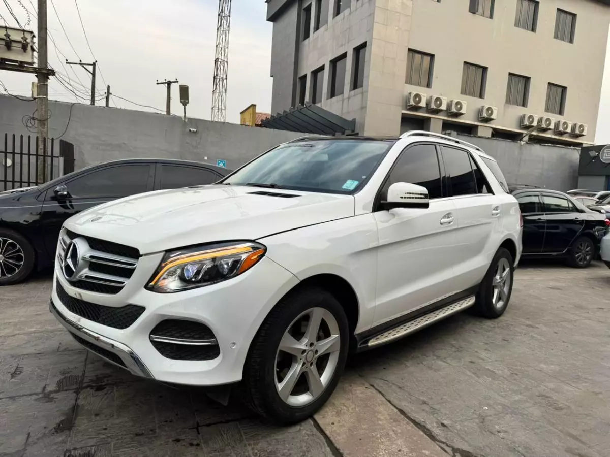 Mercedes-Benz GLE 350   - 2016