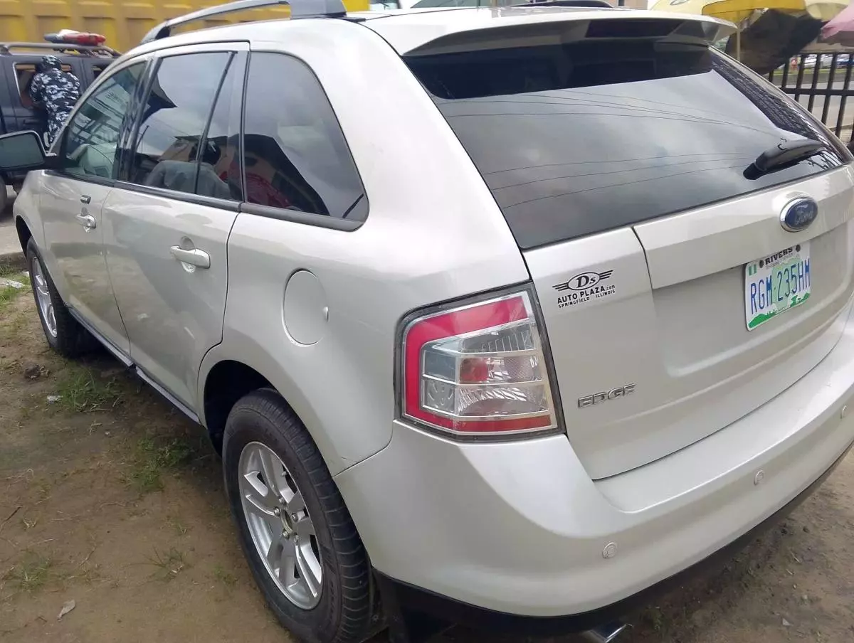 Ford Edge   - 2007