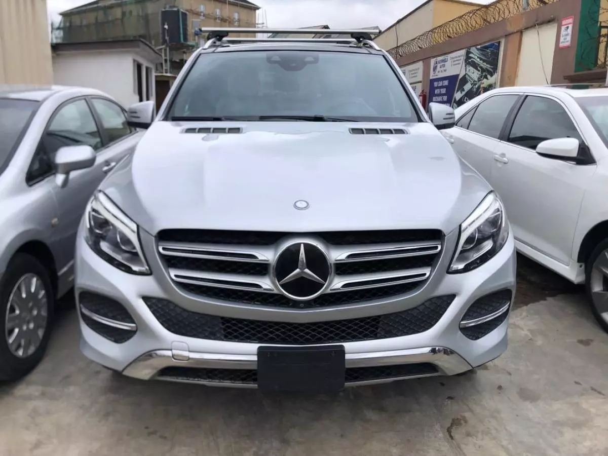 Mercedes-Benz GLE 350   - 2017