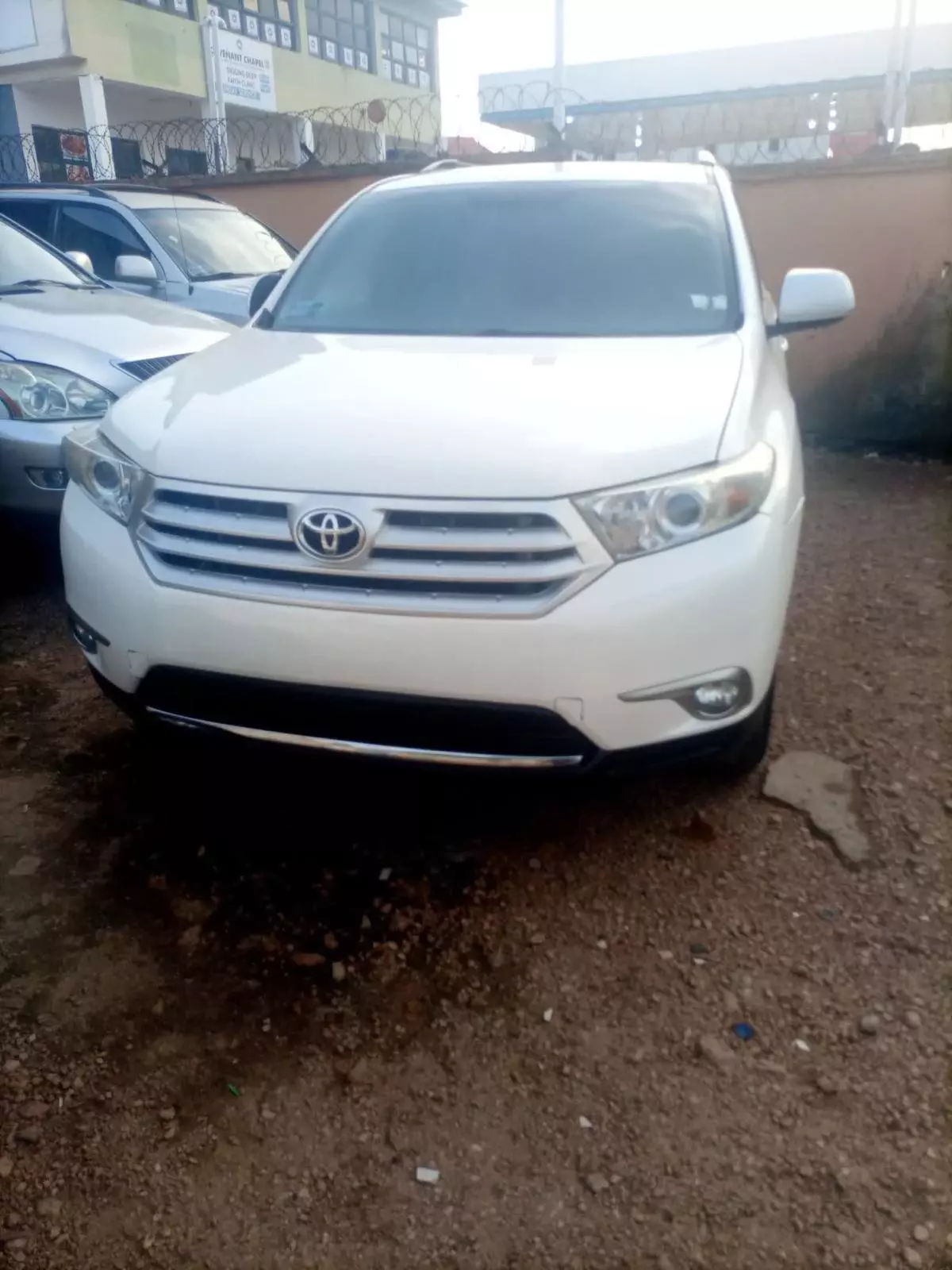 Toyota Highlander   - 2011