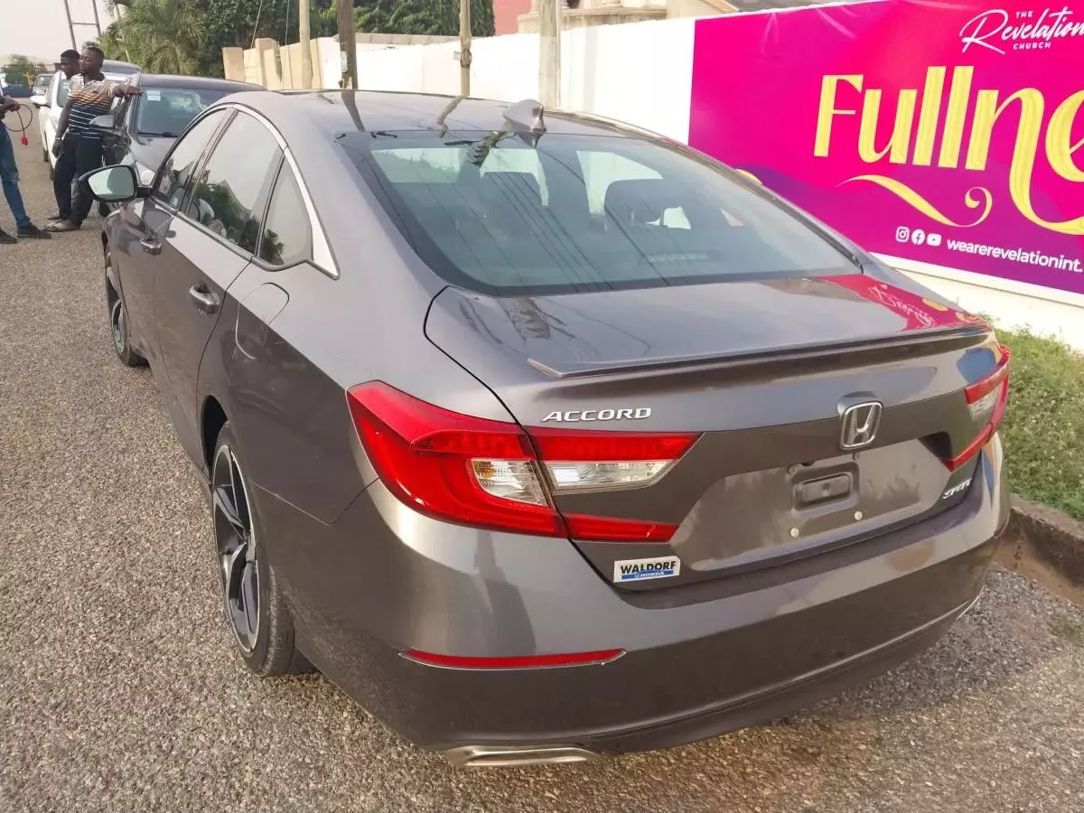 Honda Accord - 2019
