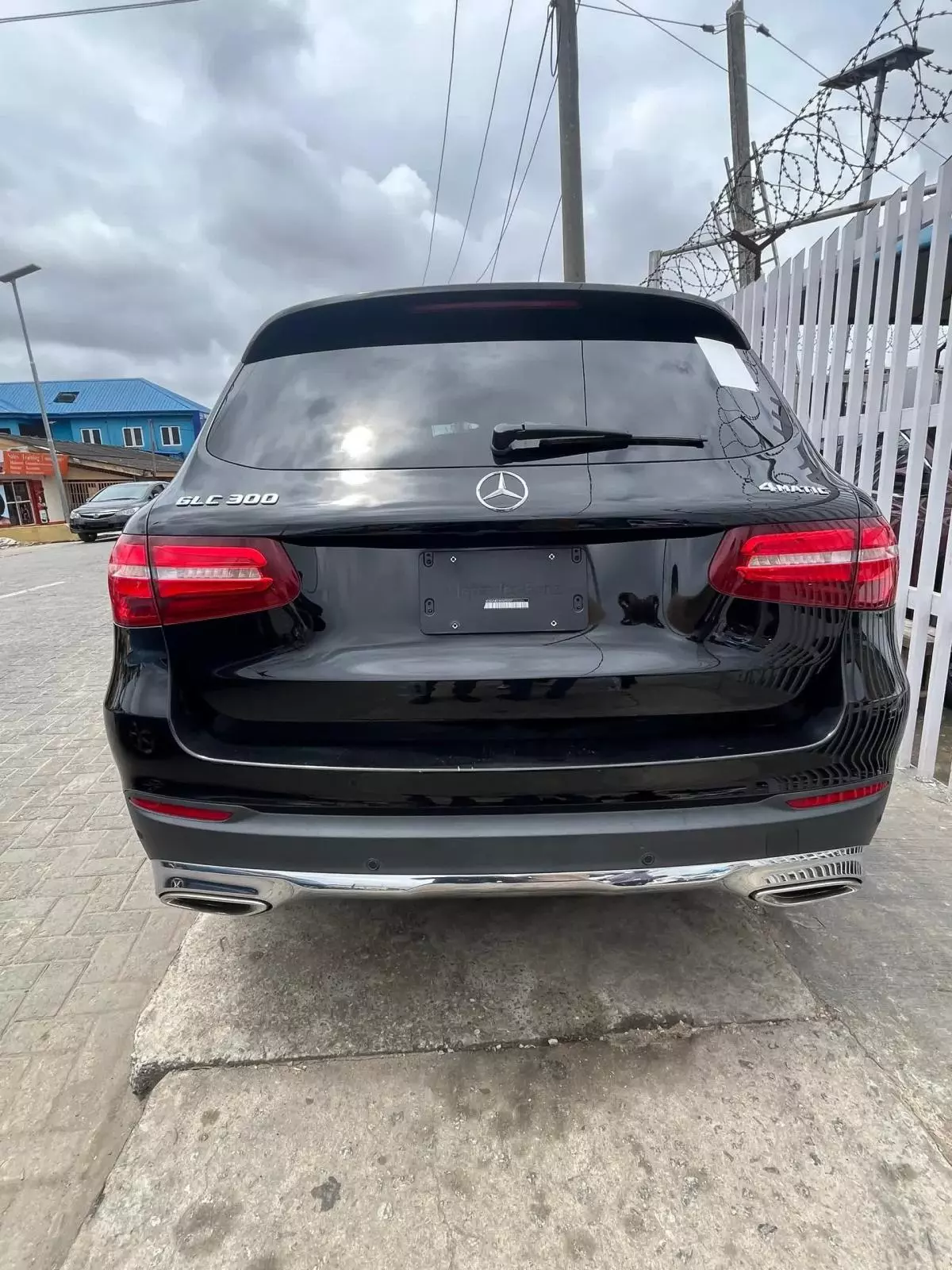 Mercedes-Benz GLC 300   - 2018