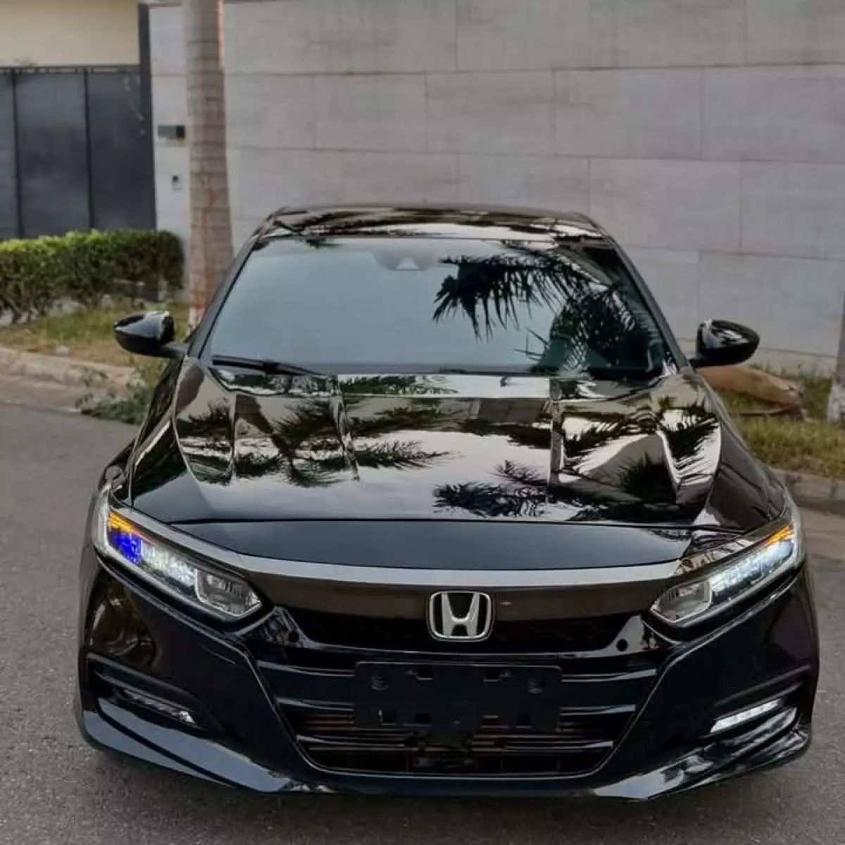 Honda Accord   - 2020