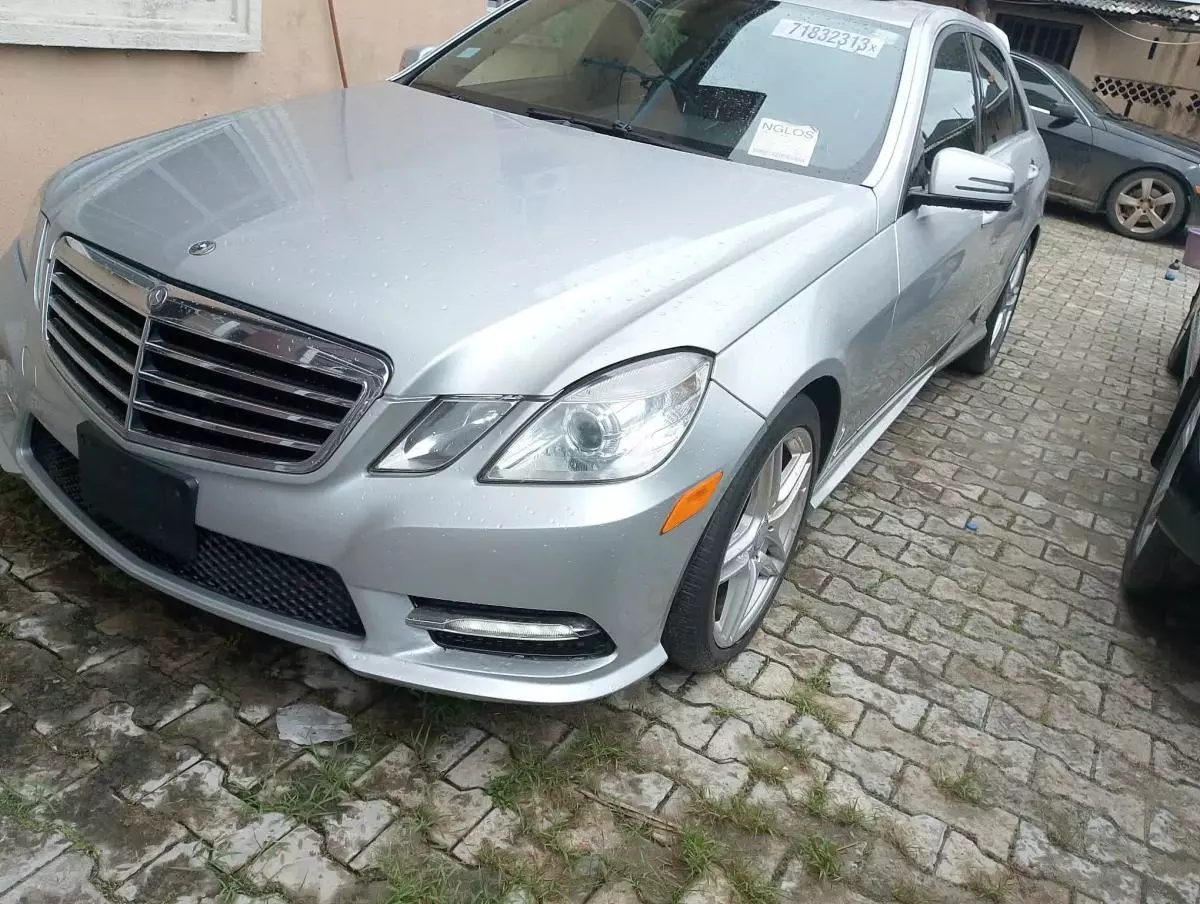 Mercedes-Benz E 350   - 2013