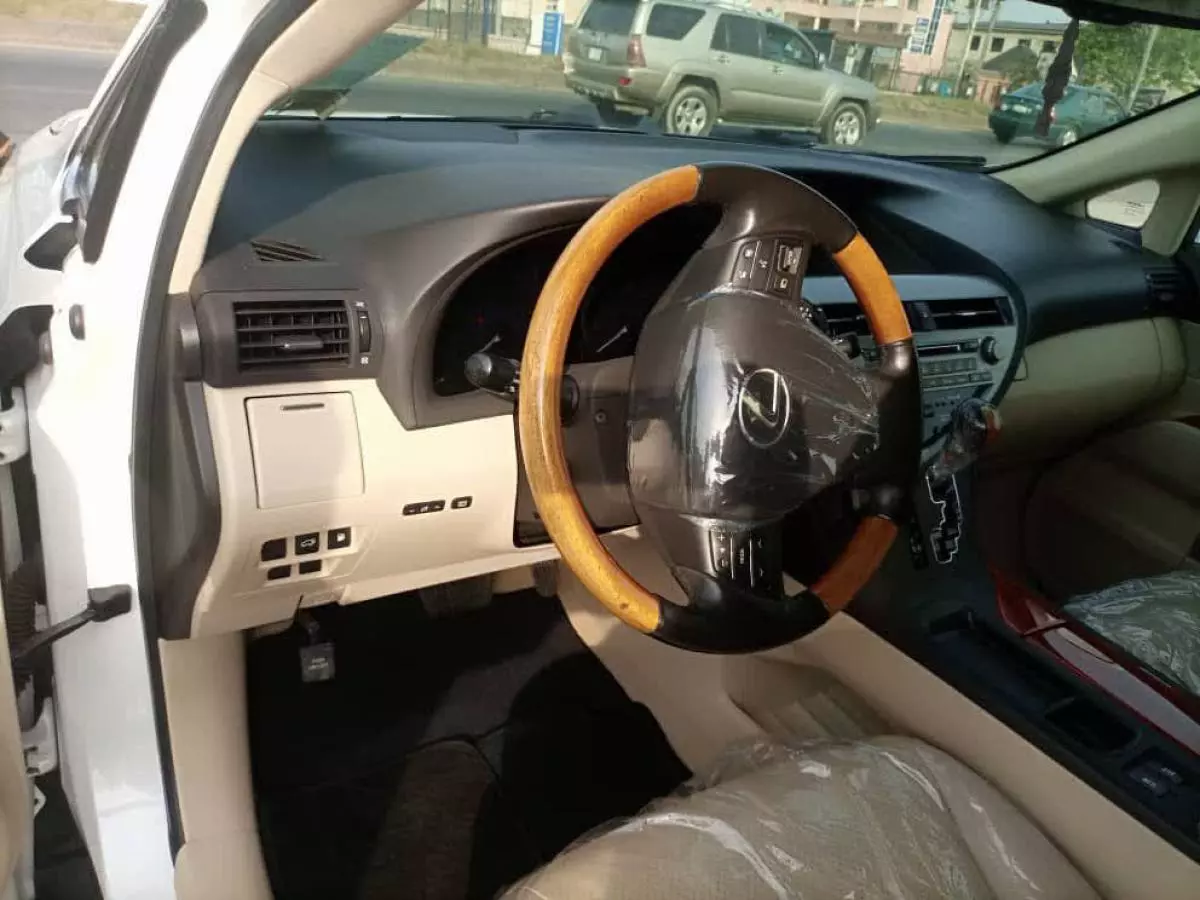 Lexus RX 350 - 2010