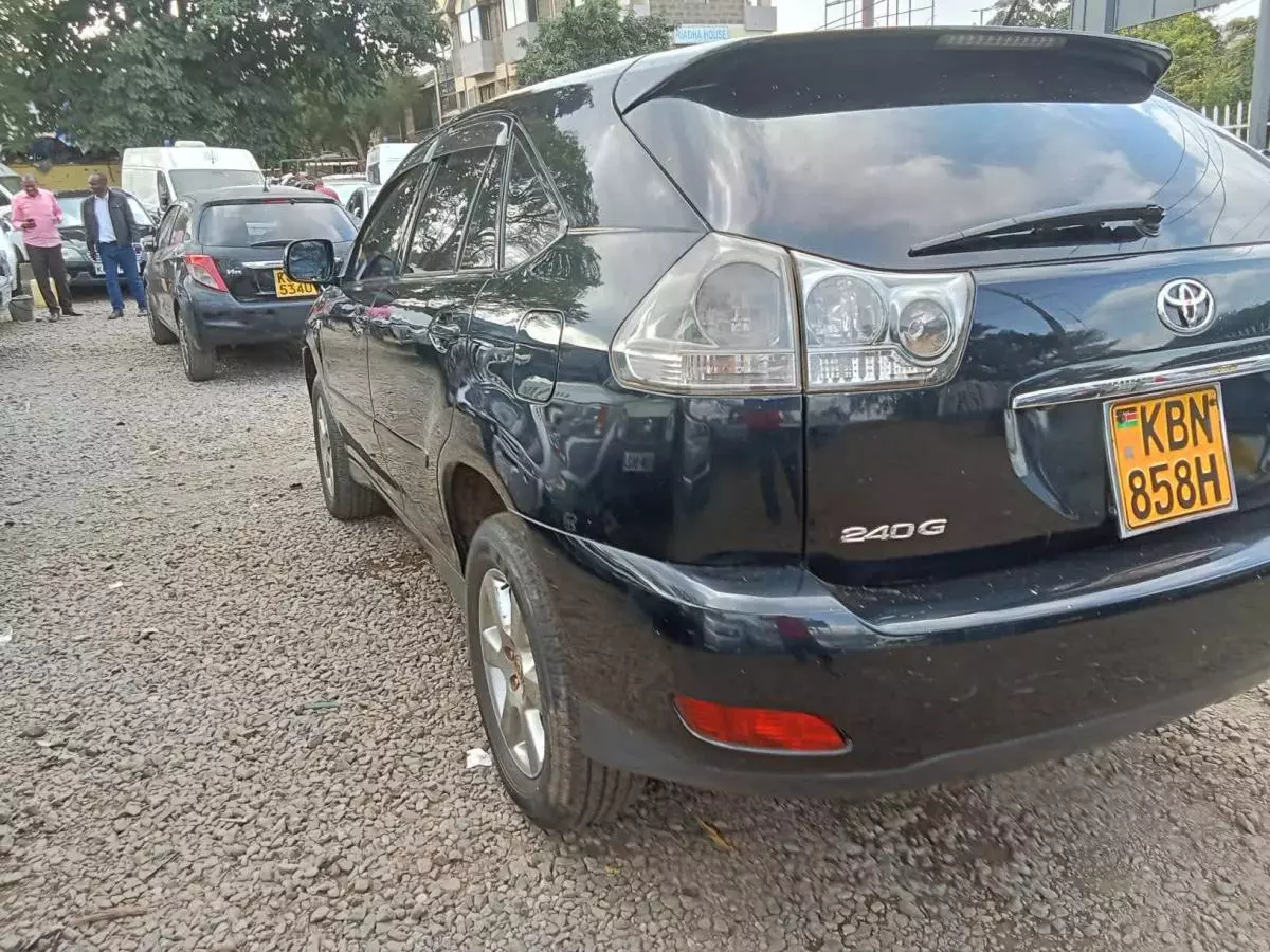 Toyota Harrier   - 2003