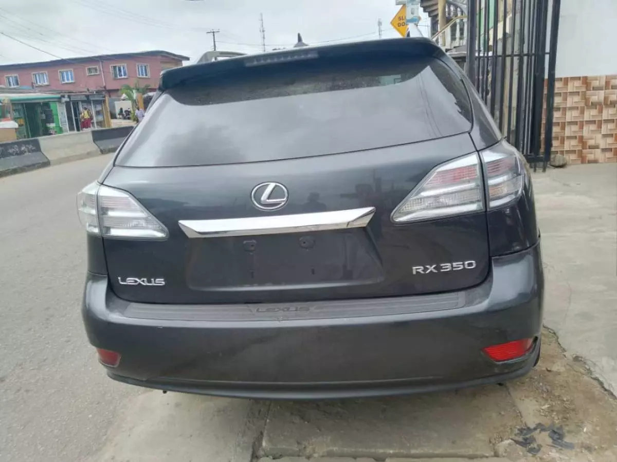 Lexus RX 350   - 2010