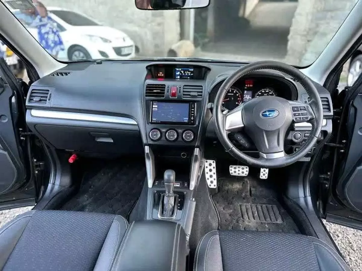 Subaru XT - 2014