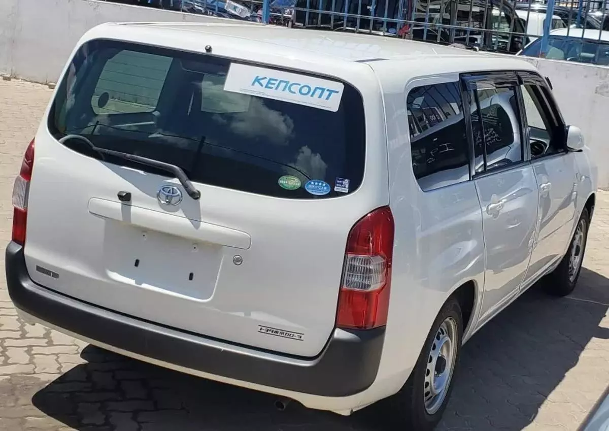 Toyota Probox  - 2016