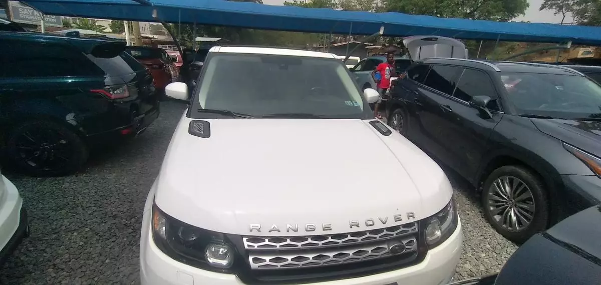 Land Rover Range Rover Sport - 2016