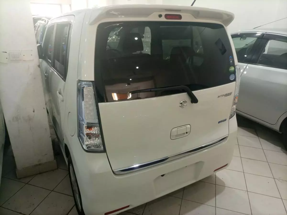 SUZUKI Stingray  - 2015