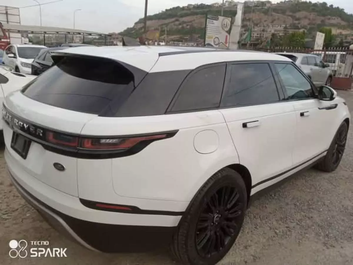 Land Rover Range Rover Velar   - 2019