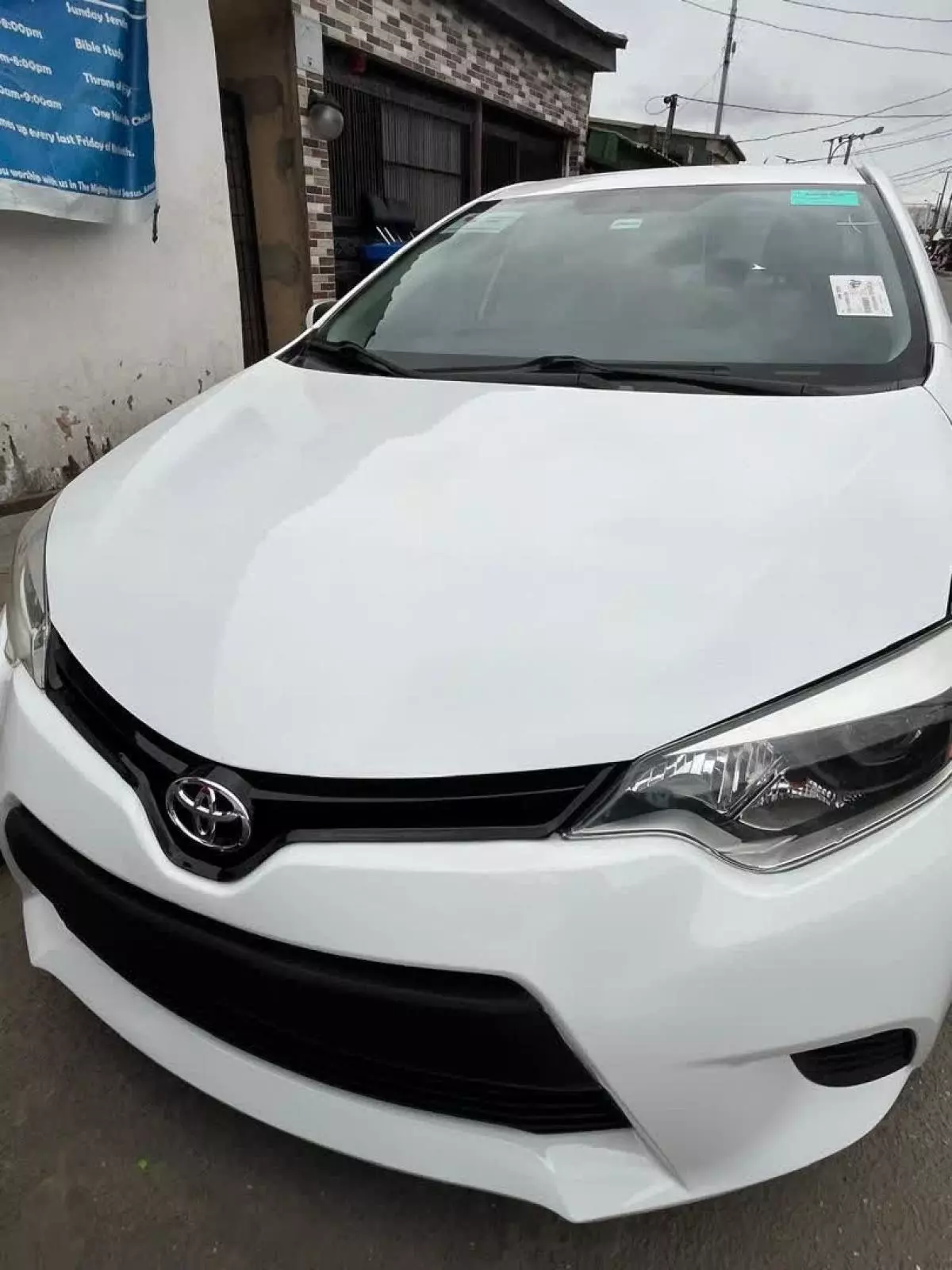 Toyota Corolla   - 2014