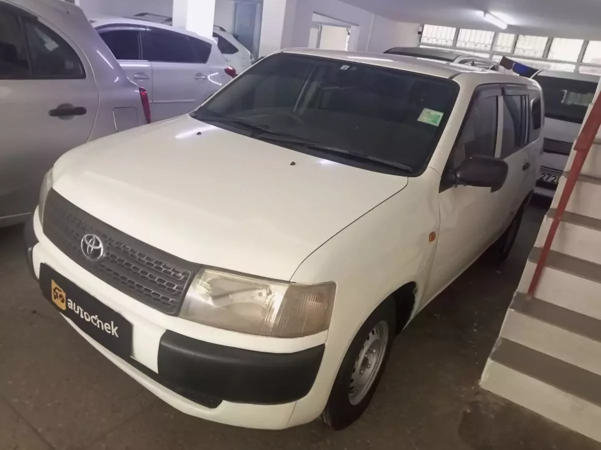 Toyota Probox  - 2013
