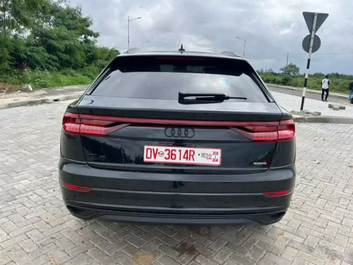 Audi Q8   - 2020