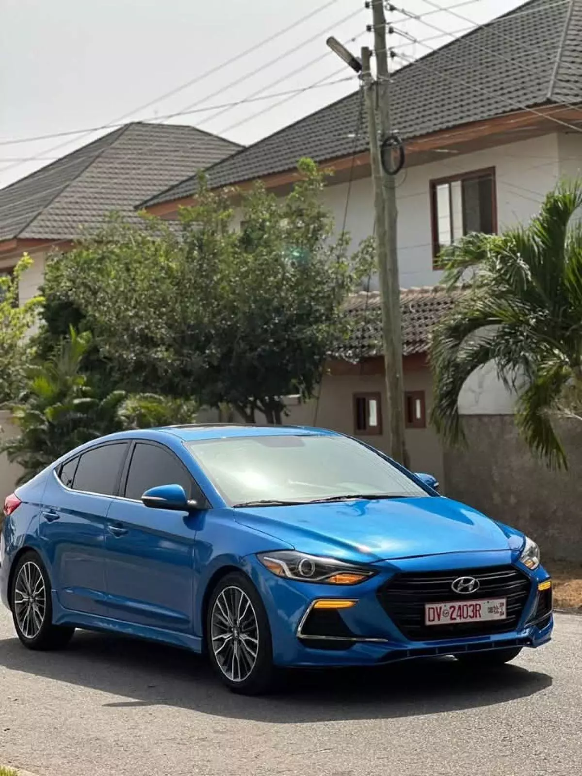 Hyundai Elantra   - 2018