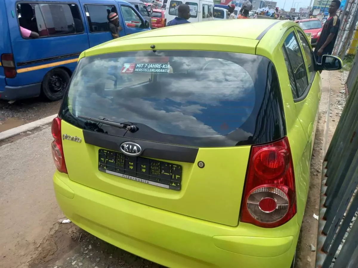 KIA Picanto   - 2011