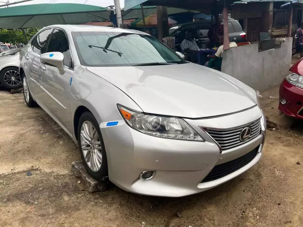 Lexus ES 350   - 2014