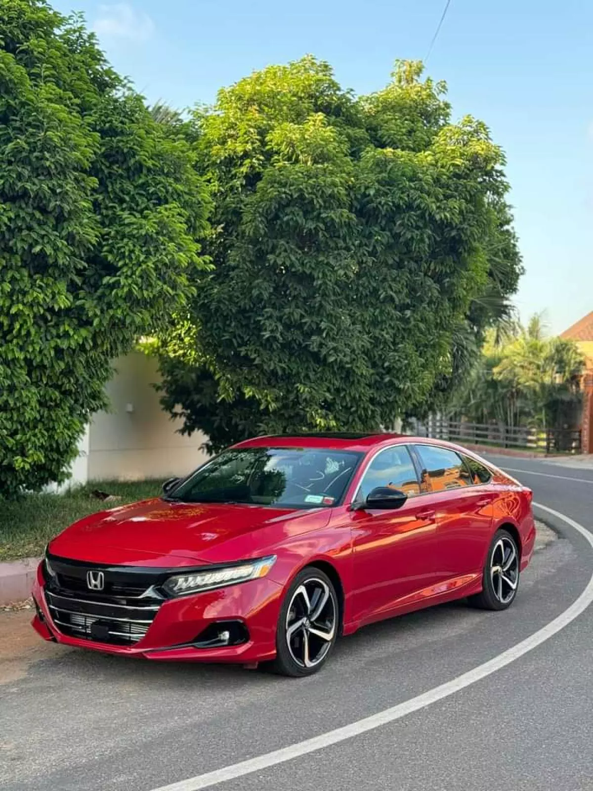 Honda Accord   - 2021