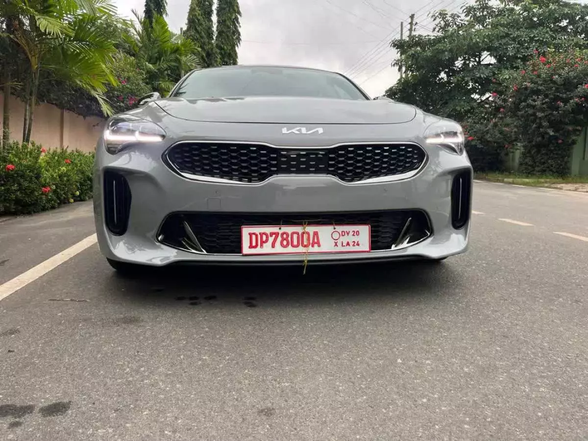 KIA Stinger   - 2023