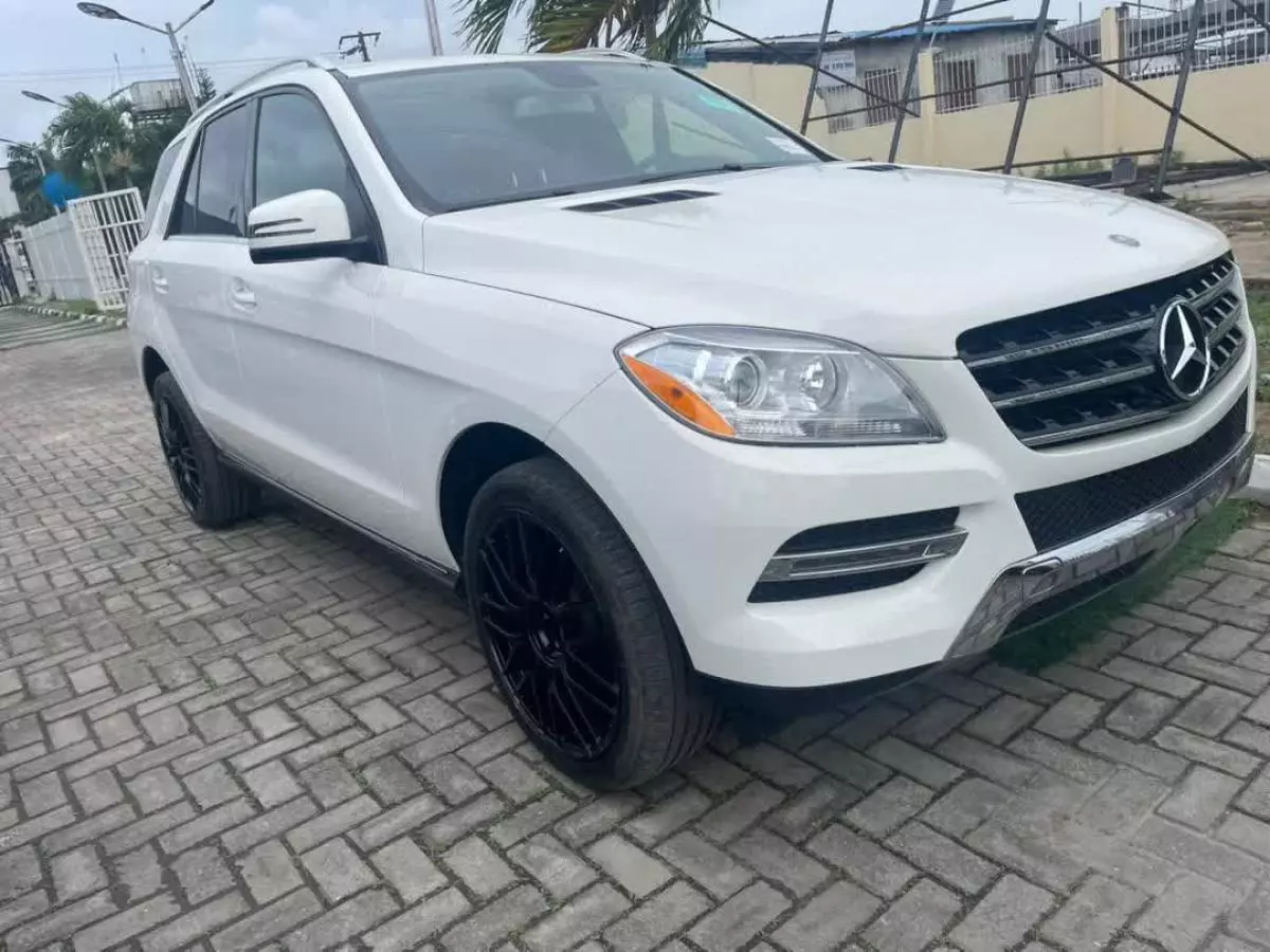 Mercedes-Benz ML 350   - 2013