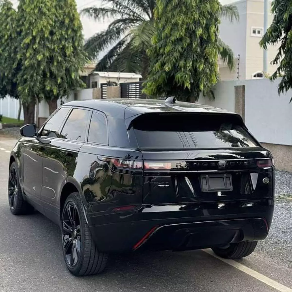 Land Rover Range Rover Velar   - 2019