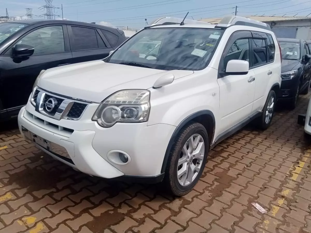 Nissan X-Trail   - 2011