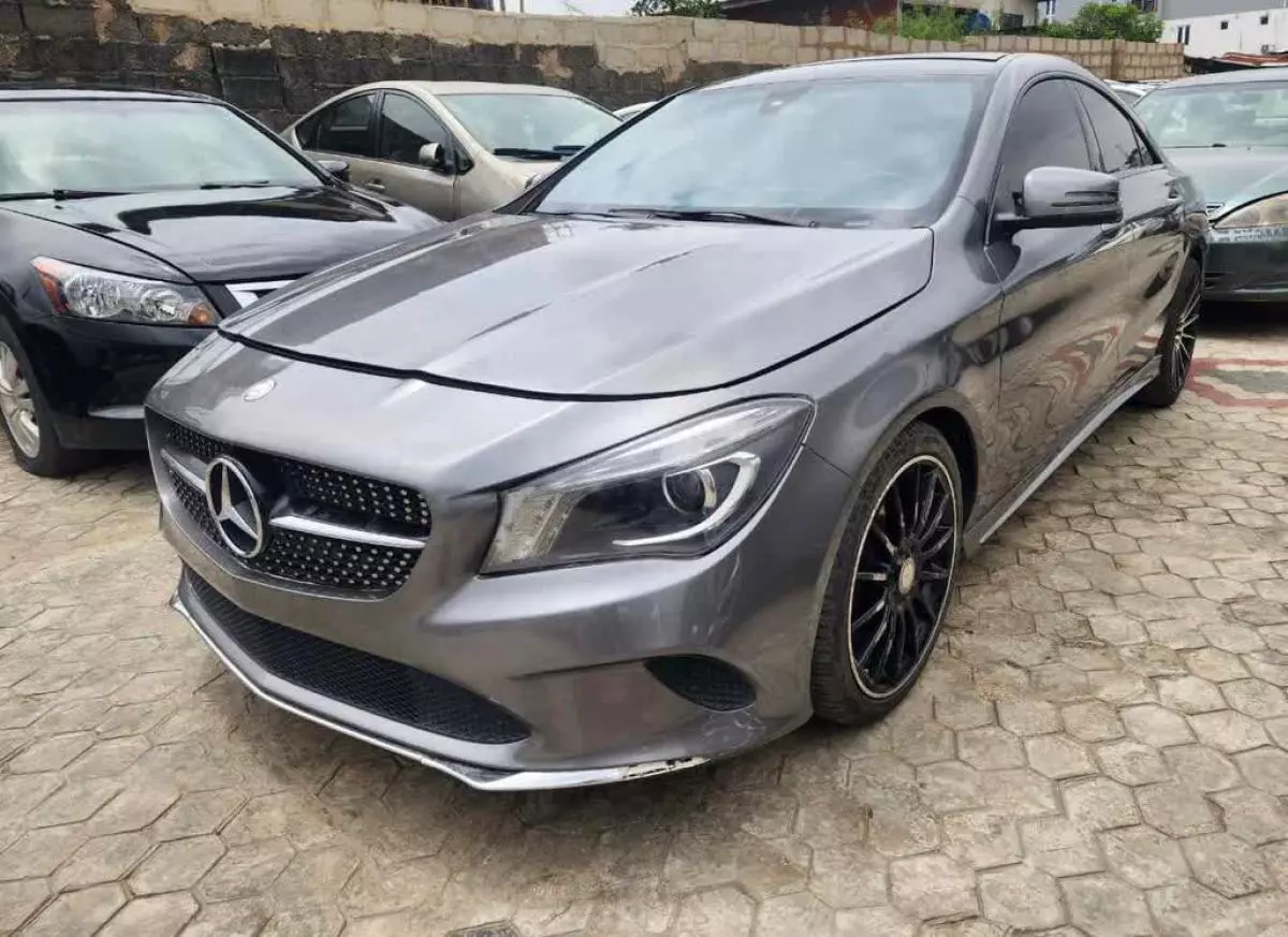 Mercedes-Benz CLA 250   - 2014