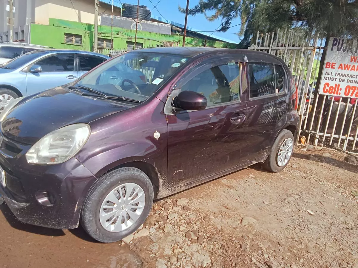 Toyota Passo   - 2014